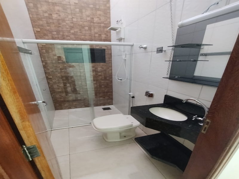 Av. Minas Gerais, 631