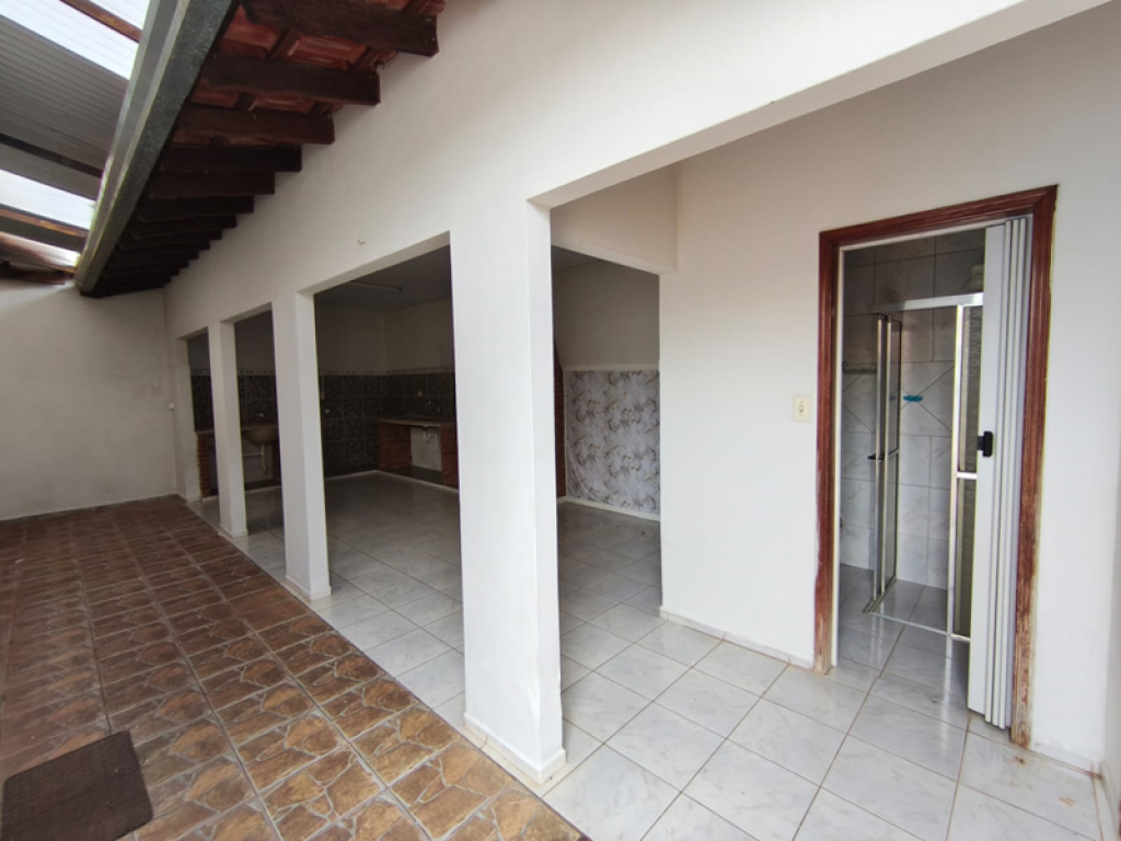 Rua Menino Ariovaldo, 35