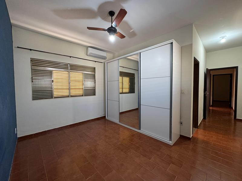 Av. do Estádio, 1123