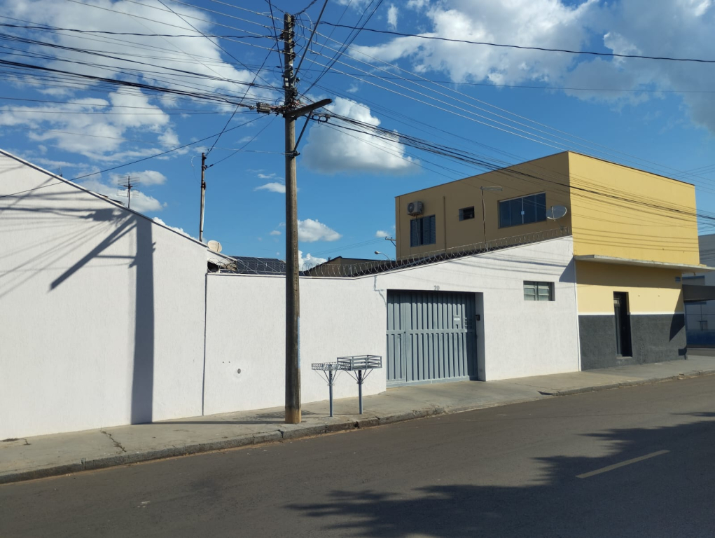 Rua Mário Sabino,  1261 e Av. Eugênia Montrazi, 22