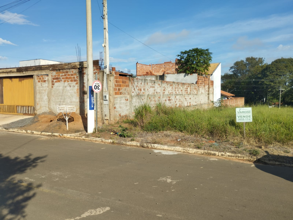 Rua Jazon Nicolau de Almeida.