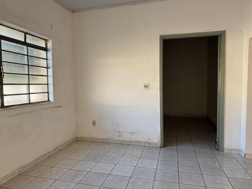 Rua Irmãos Chrisóstomo de Oliveira, 42