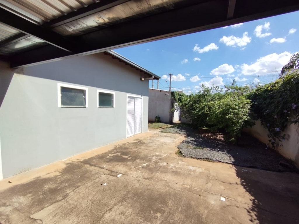 Av Elisio Benante, 594