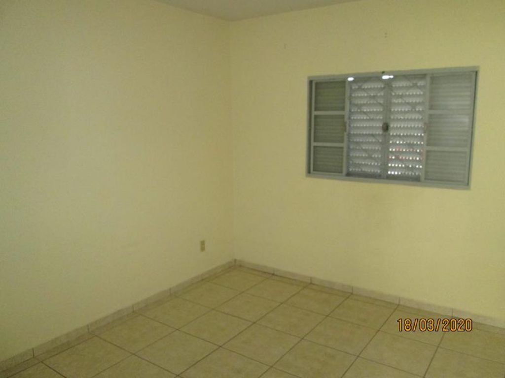 Rua Irmãos Chrisostomo de Oliveira, 128