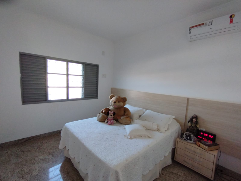Av José Dias dos Santos, 10