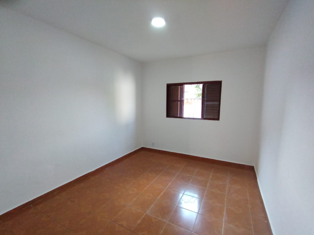 Rua Roberto Sabino, 141
