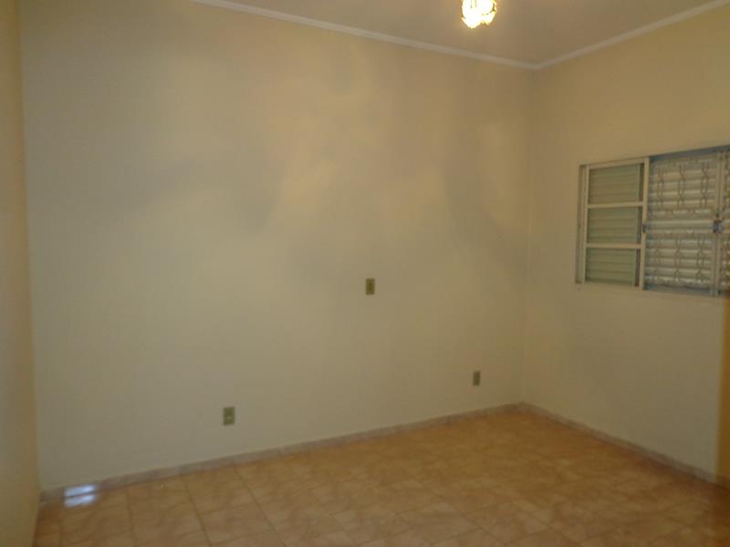 Rua Belmiro Lopes, 75                           Rua Belmiro Lopes, 75