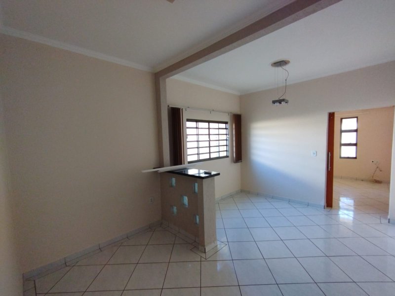 Rua Frei Domingues Riezzi, 90