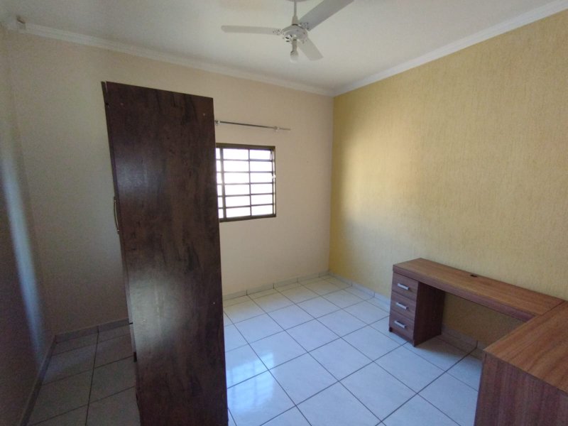 Rua Frei Domingues Riezzi, 90