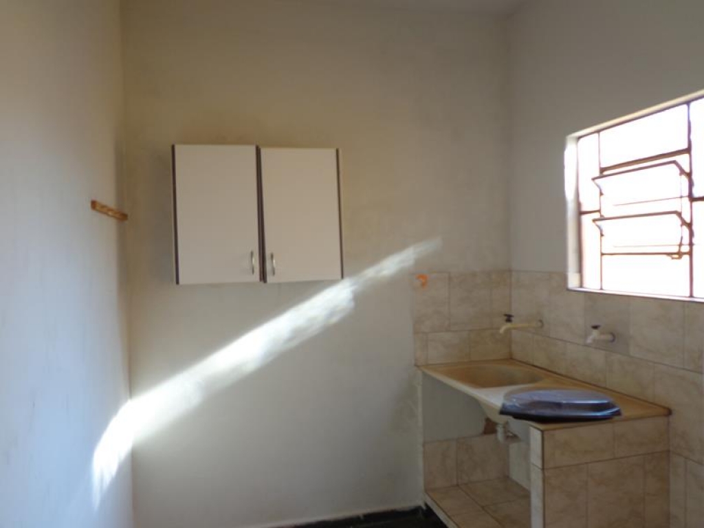 Rua Treze de Maio, 838