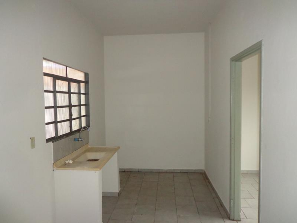 Rua Ivan Carlos Zanutto, 51 Fundos