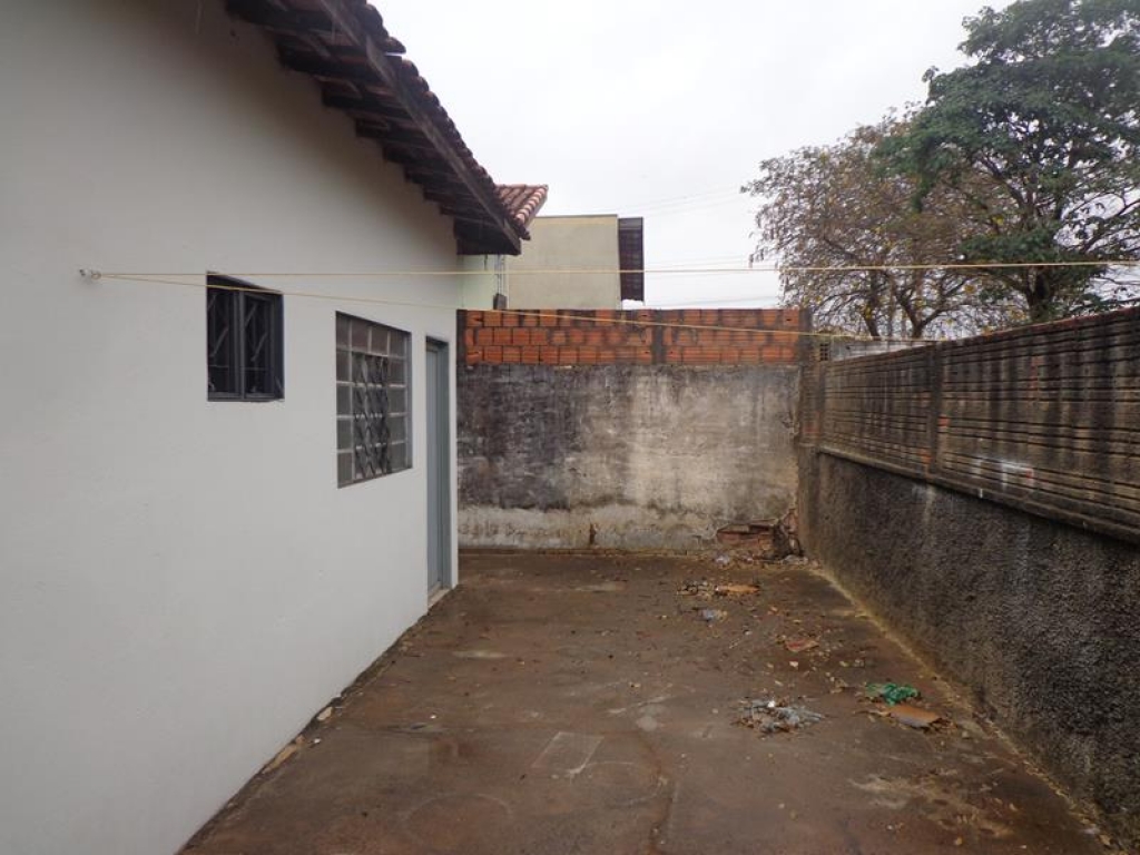 Rua Ivan Carlos Zanutto, 51 Fundos