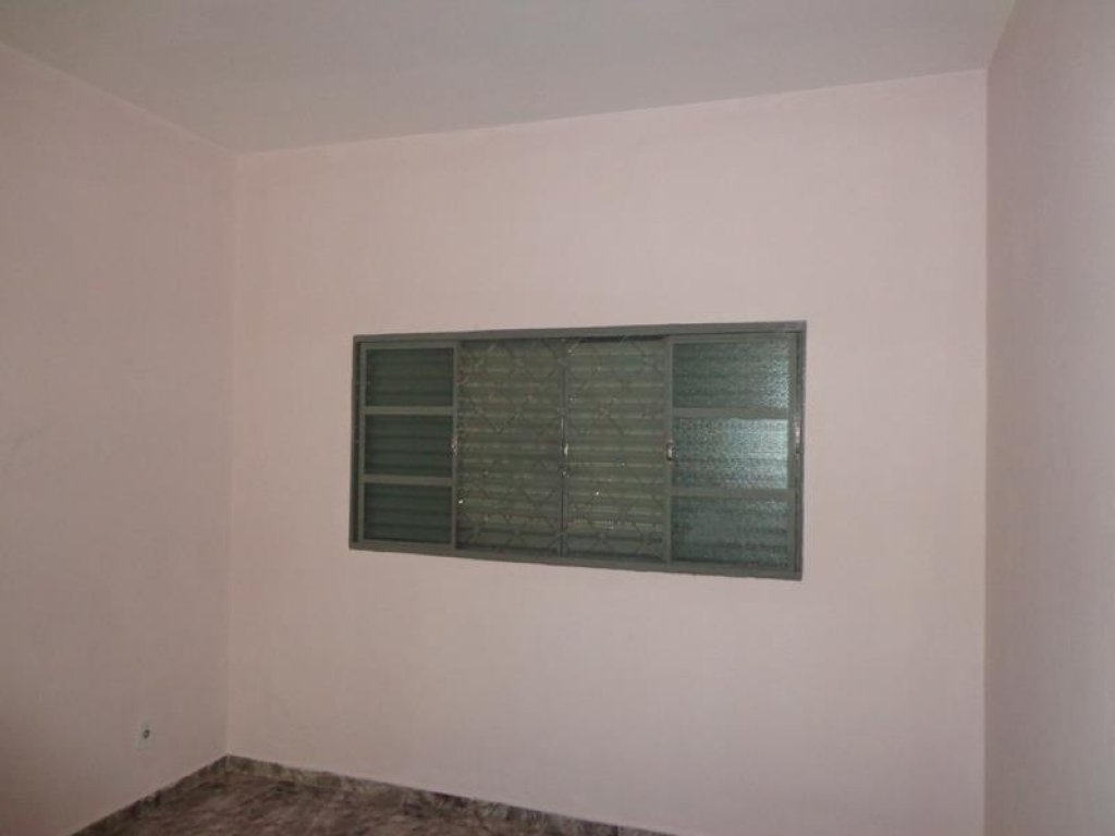 Rua Joaquim V. Padial, 924