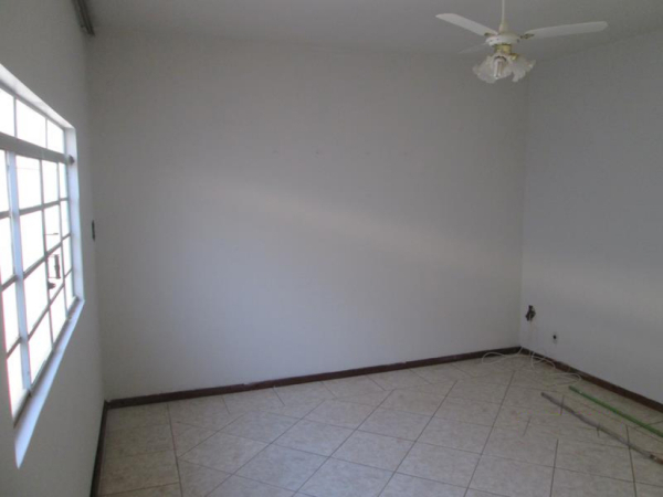 Rua 13 de Maio, 1149