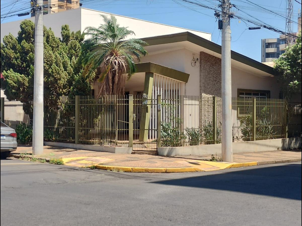Av. Eduardo de Castilho, 713