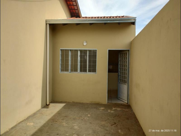 Rua Estrada do Pereirinha, 651