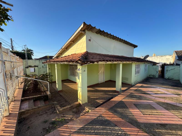 Rua Eugênia Roxo Nobre, 377 