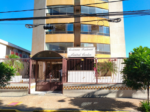 Praça Dr Carlos Sampaio Filho, 45 - Apartamento 51