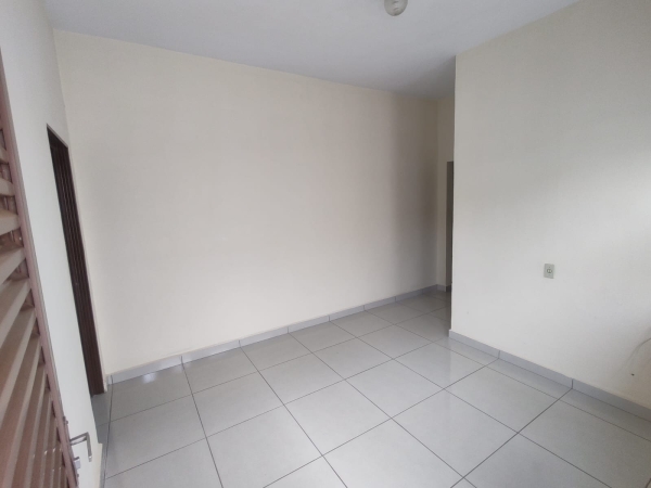 Av da Glória, 89 FDS