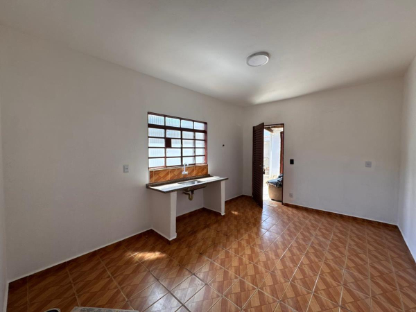 Rua Roberto Sabino, 141 