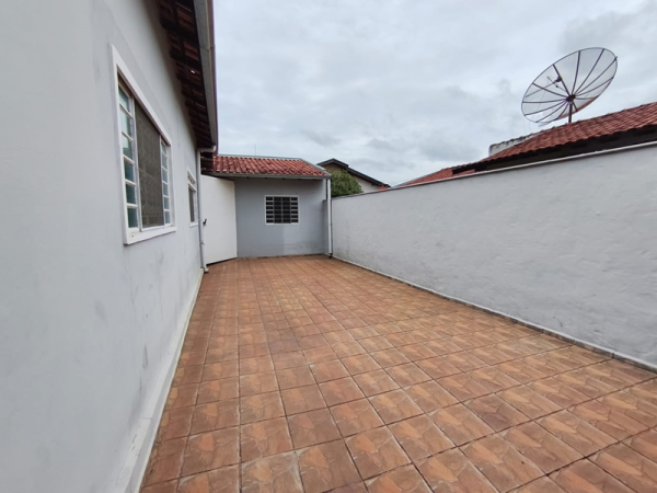 Rua Menino Ariovaldo, 35