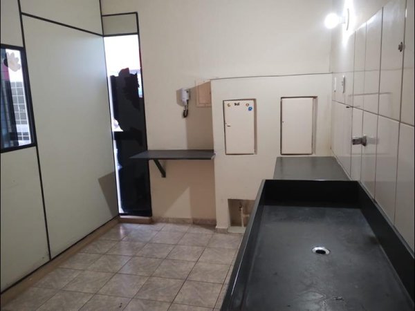 Rua Dr. Ramalho Franco, 1142 A