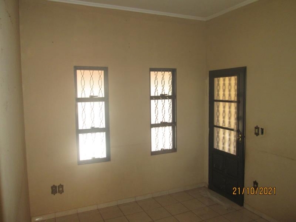 Rua Alípio Lopes das Neves, 179