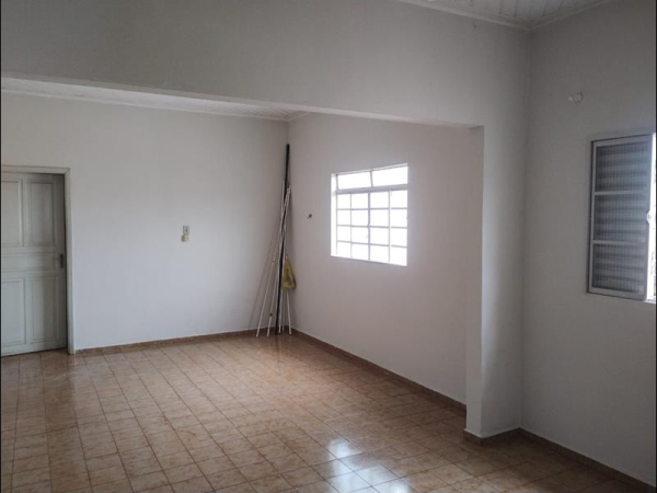 Rua Alayde Ferraz de Almeida, 426