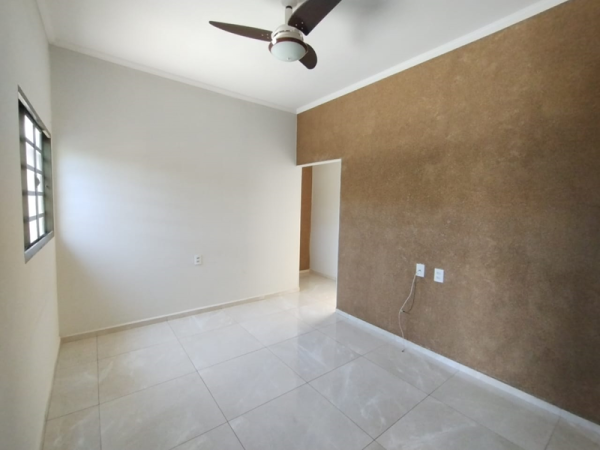 Av. Minas Gerais, 631