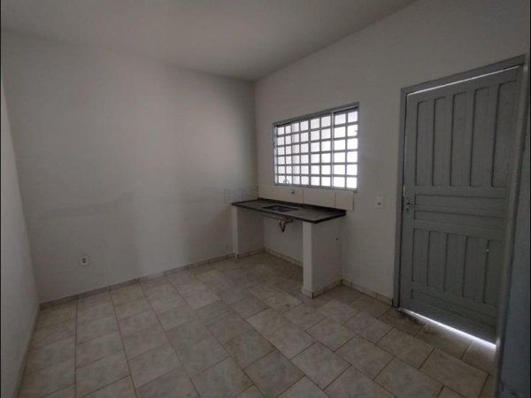 Rua Ariovaldo Ferreira de Souza, 10