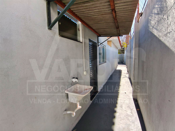Rua Augusto Pereira de Moraes, 1328 Fundos