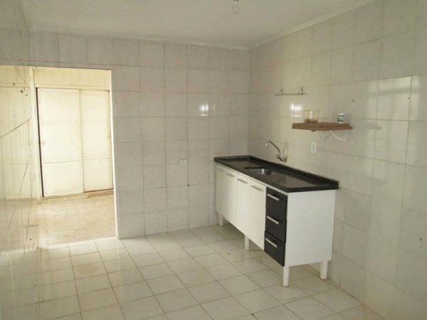 Rua Honorato Lopes, 14