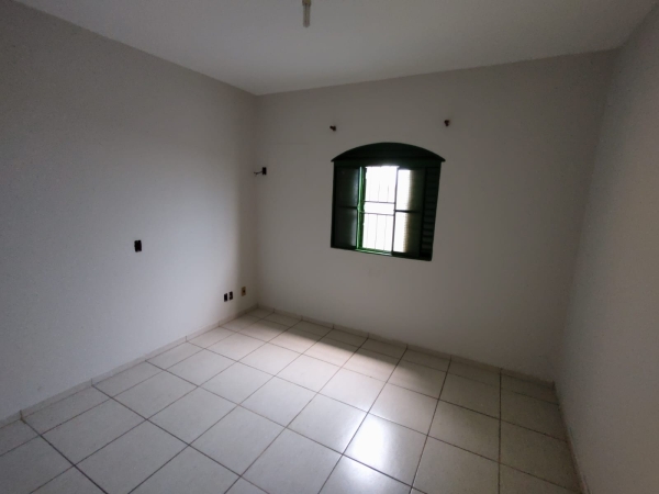 Av Ivanoé de Cunto, 286