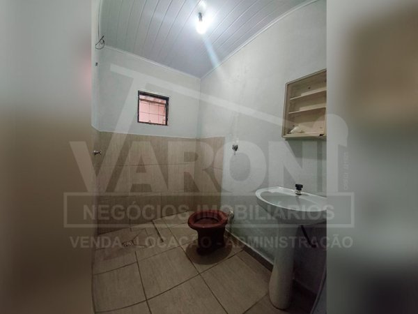 Rua Manoel Arroyo Valero, 136 Fundos