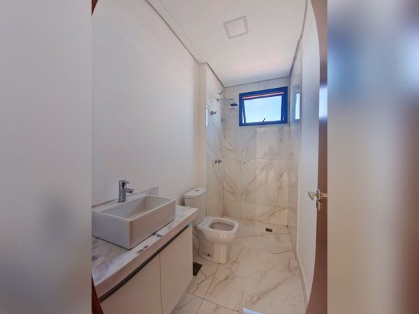 Av. Antônio Veronese, 345 - Apto 64, Res. Vila Nova