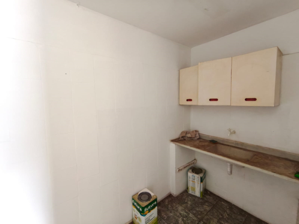 Rua Irmãos Chrisostomo de Oliveira, 08 sala 21