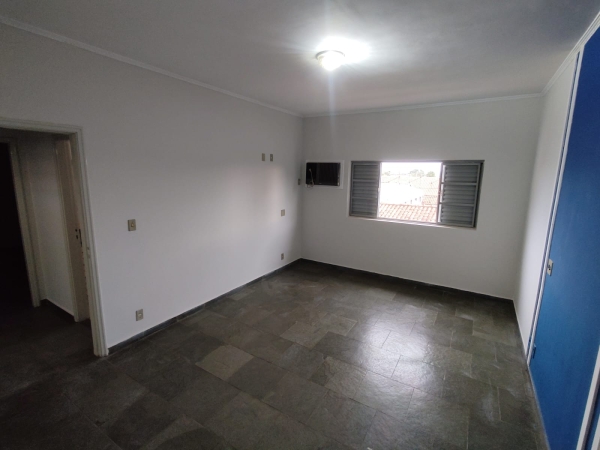 Rua Altino Vaz de Mello, 897