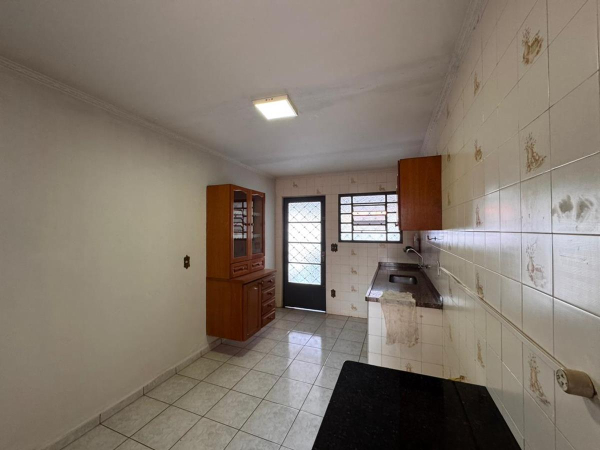 Rua Treze de Maio, 1293