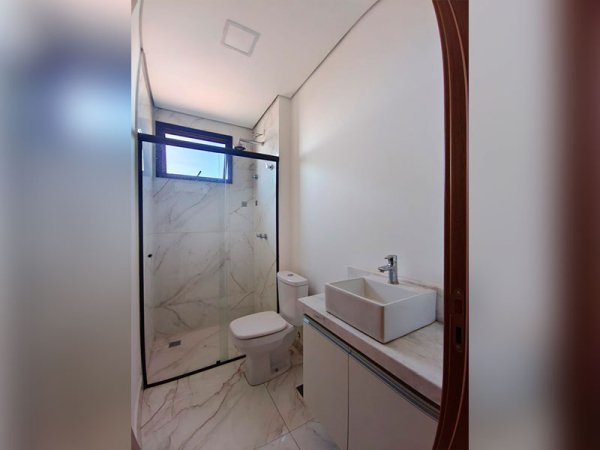 Av. Antônio Veronese, 345 - Apto 64, Res. Vila Nova