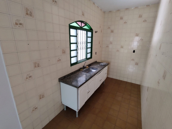 Av Ivanoé de Cunto, 286