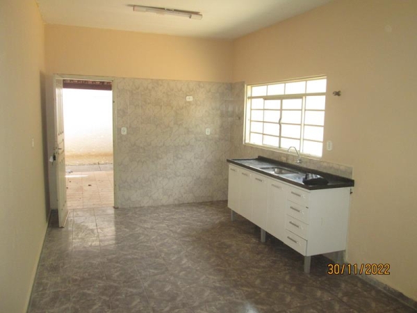 Rua Paulo Tonello, 911