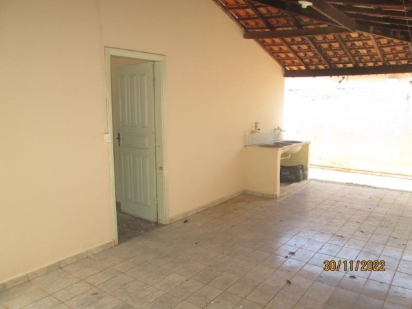 Rua Paulo Tonello, 911