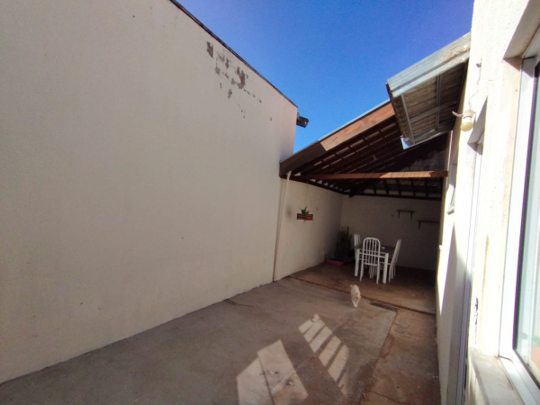 Av Leopoldino Alves Cardoso, 945