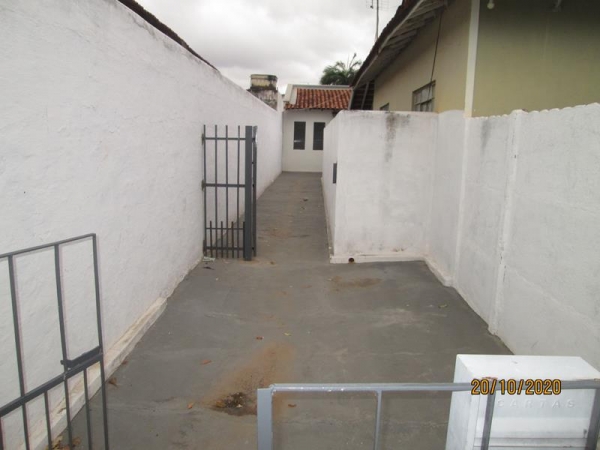 Rua Prefeito Enio Soliane, 956 FDS