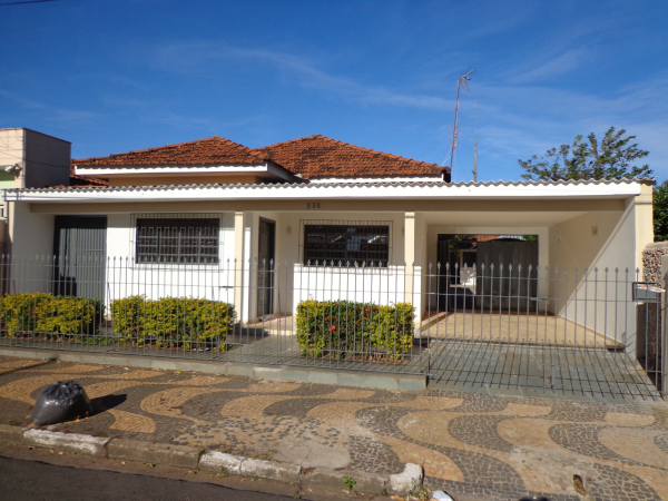 Rua Ramalho Franco, 964.