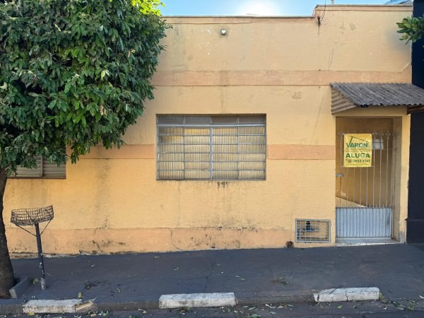 Rua Irmãos Chrisóstomo de Oliveira, 42