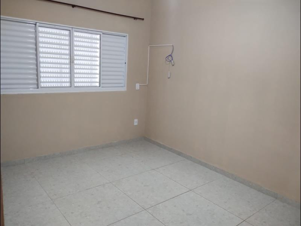 Rua Santiago Sanches Martins, 730