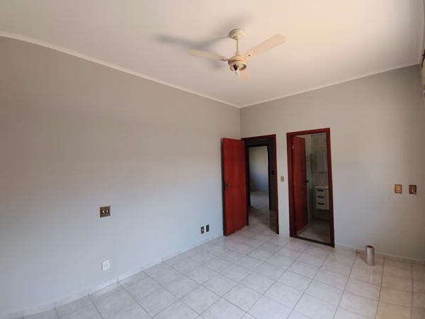 Rua Raul Forchero Casasco, 604