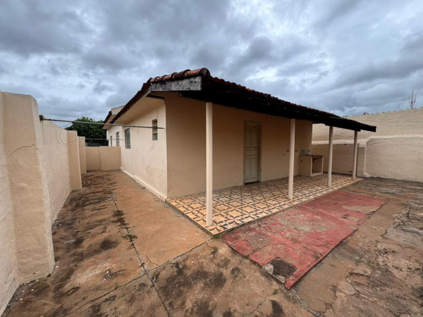 Rua Fernando Ribeiro de Barros, 1006