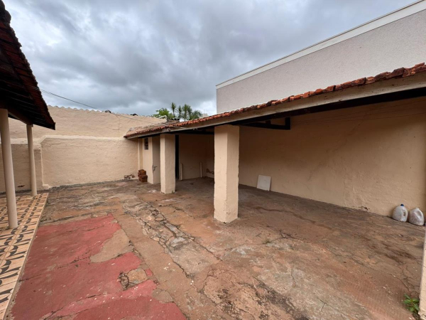 Rua Fernando Ribeiro de Barros, 1006